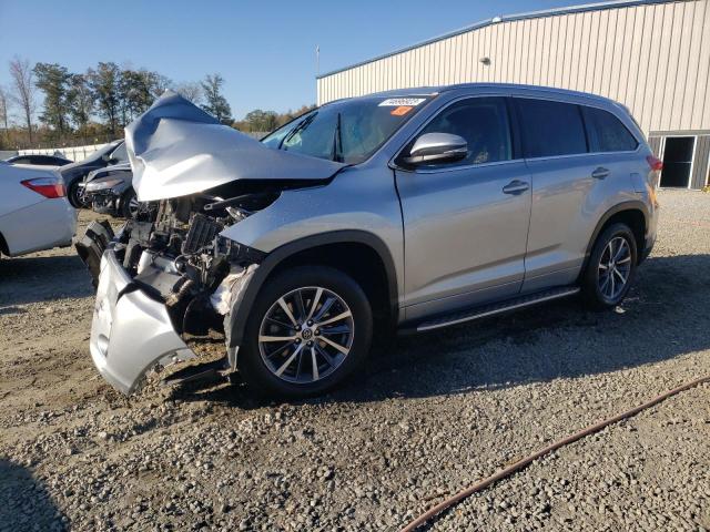 2018 Toyota Highlander SE