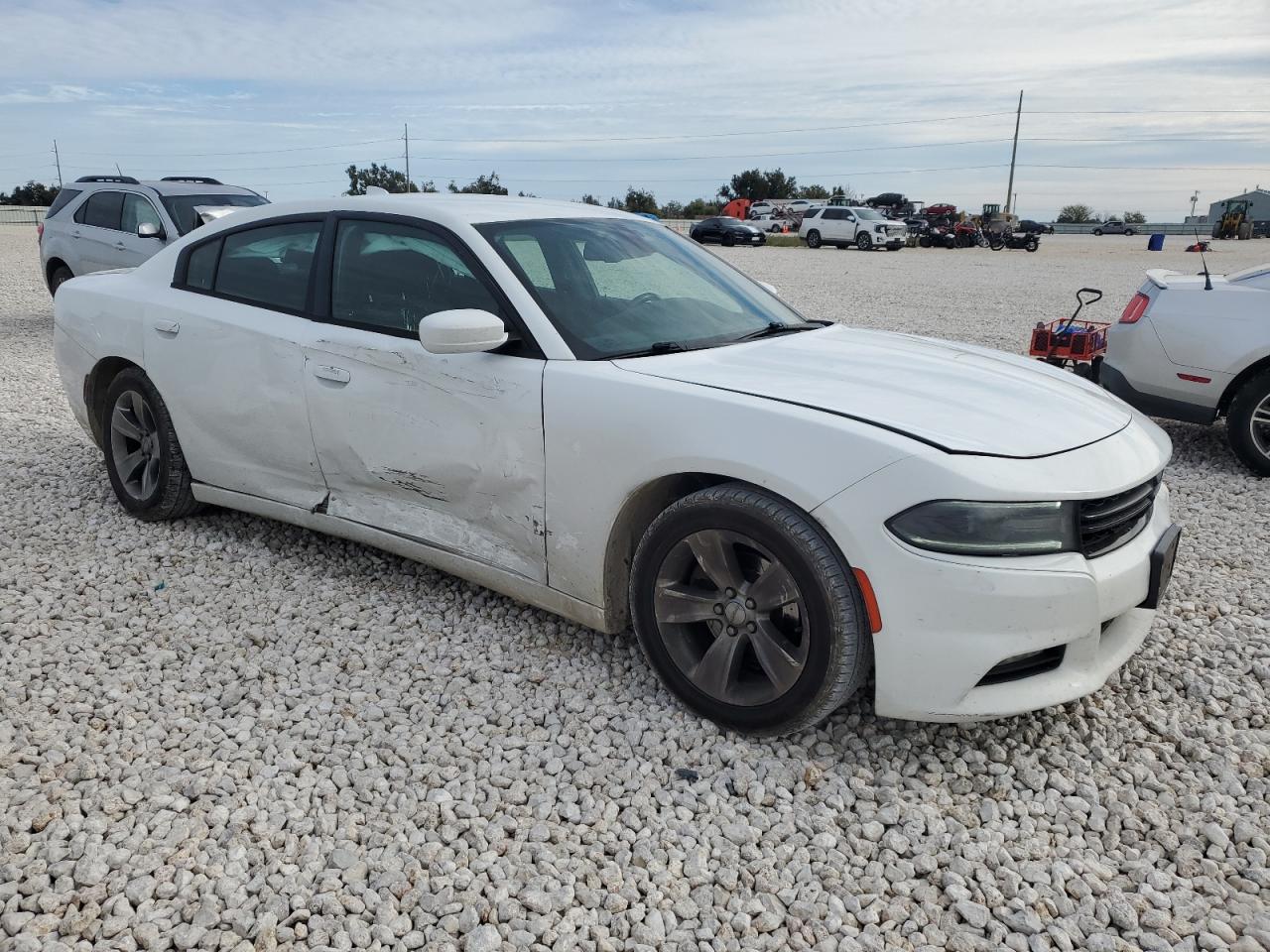 2C3CDXHG8GH186683 2016 Dodge Charger Sxt