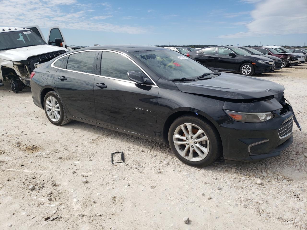 1G1ZD5ST9JF232040 2018 Chevrolet Malibu Lt