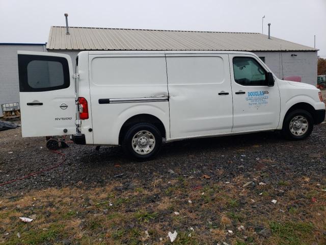2015 NISSAN NV 1500 - 1N6BF0KM1FN800693