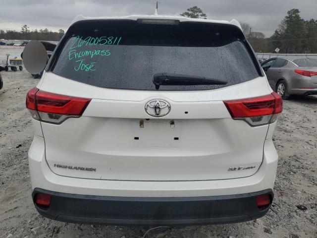 VIN 5TDJZRFH2KS568651 2019 Toyota Highlander, SE no.6