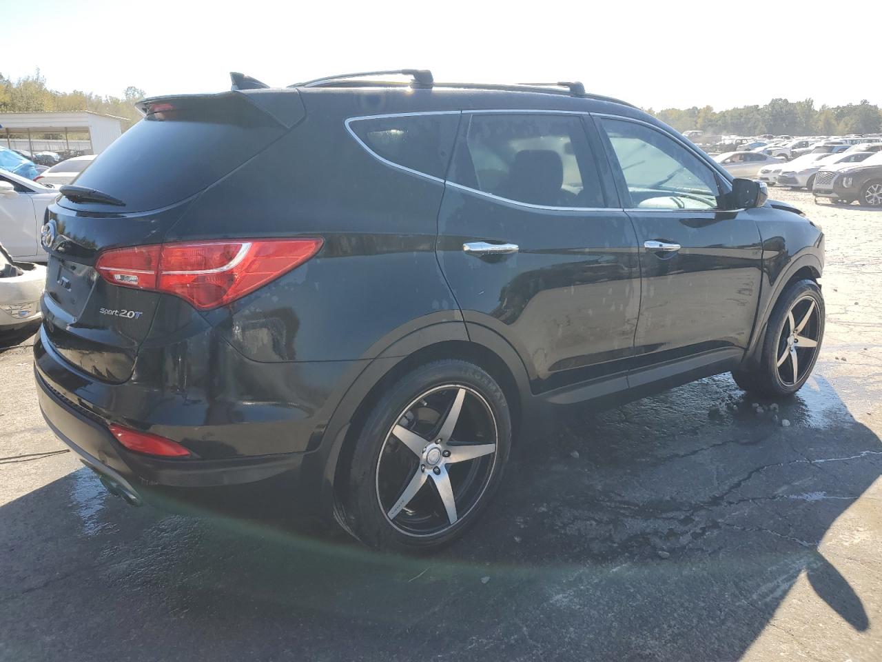 2013 Hyundai Santa Fe Sport vin: 5XYZU3LA5DG120720