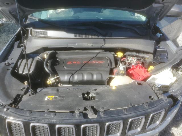 3C4NJDDB7KT739863 Jeep Compass Trailhawk