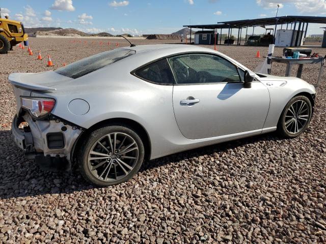  TOYOTA SCION 2014 Сріблястий