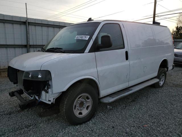 2022 GMC Savana Cargo Van 