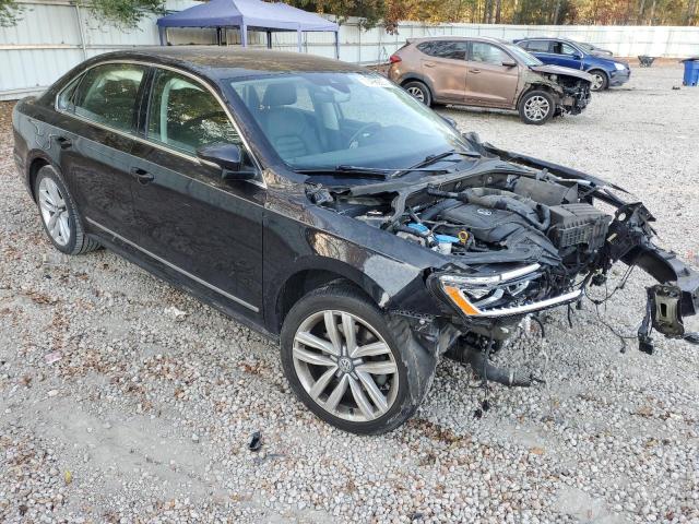 2017 VOLKSWAGEN PASSAT SEL - 1VWCT7A39HC047511