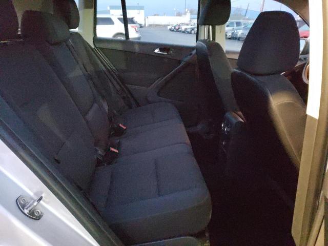 2015 VOLKSWAGEN TIGUAN S - WVGBV7AX0FW585467