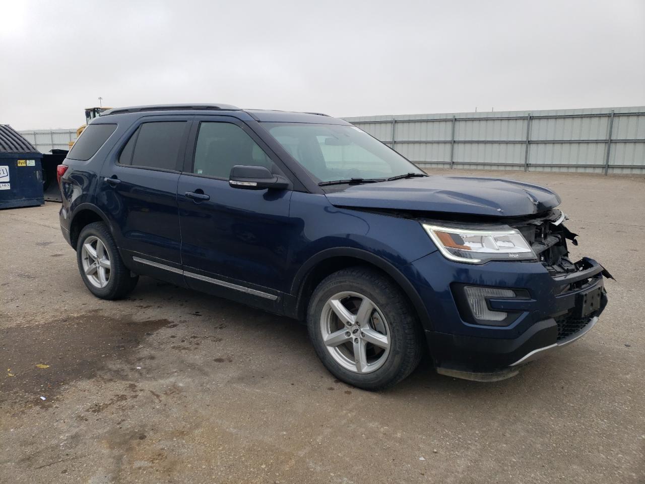 1FM5K8D82HGD37444 2017 Ford Explorer Xlt