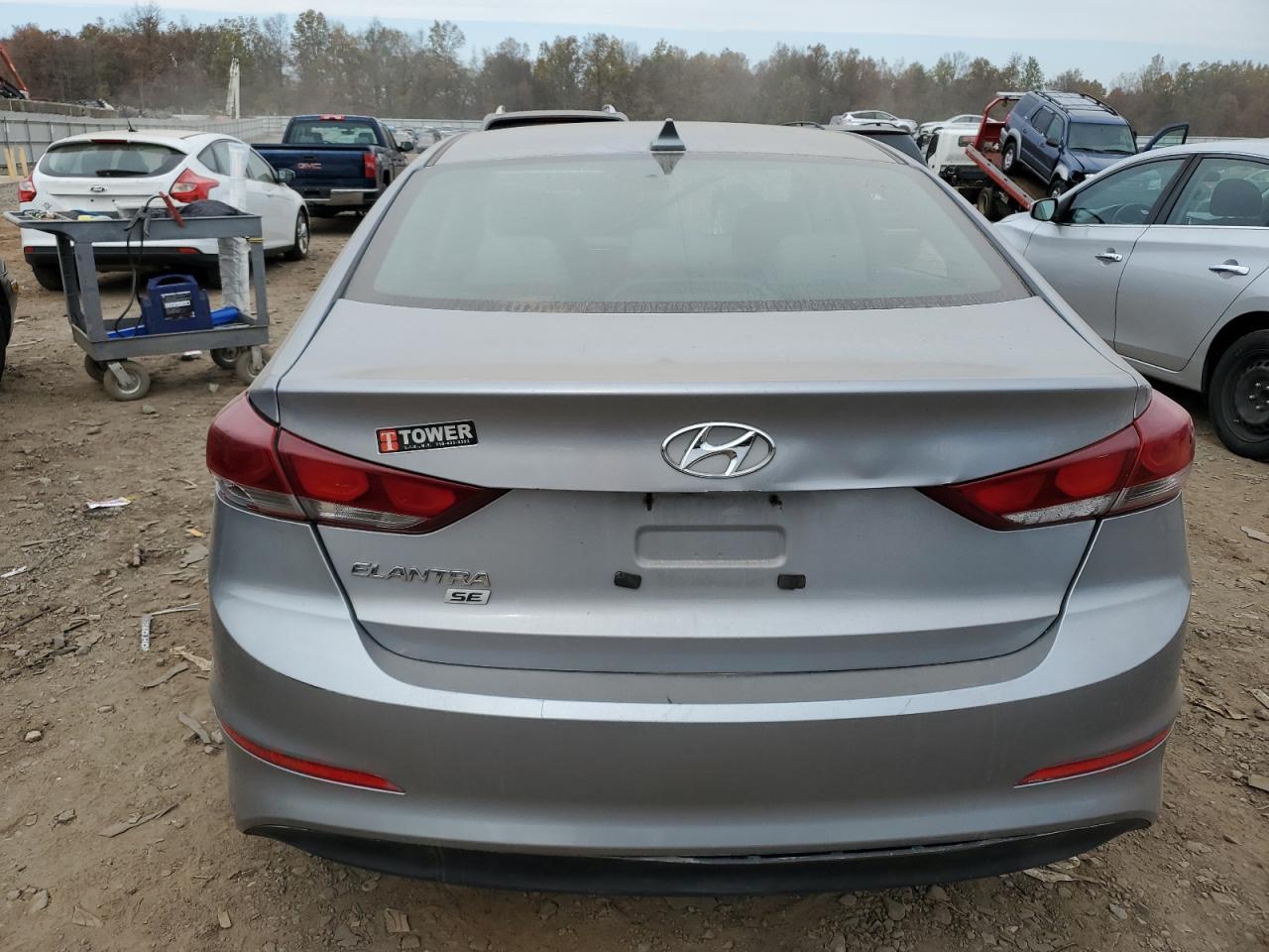 5NPD74LF1HH079293 2017 Hyundai Elantra Se