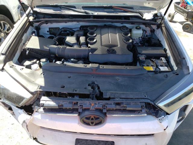 JTEMU5JR1M5900832 Toyota 4Runner SR 12