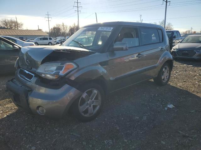 2011 Kia Soul +