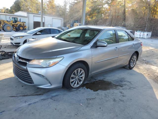 Lot #2468839885 2015 TOYOTA CAMRY LE salvage car