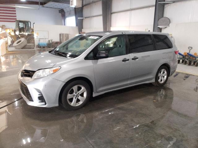 2020 Toyota Sienna L