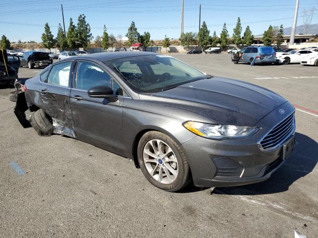 3FA6P0HD2KR277691 Ford Fusion SE 4