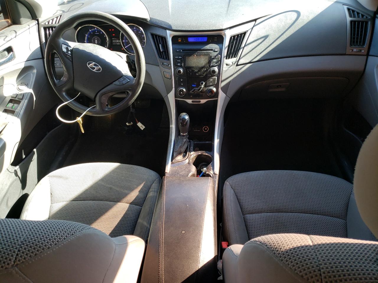 5NPEB4AC8CH466024 2012 Hyundai Sonata Gls