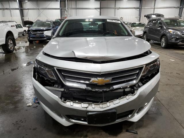 Седани CHEVROLET IMPALA 2016 Сріблястий