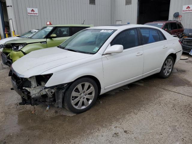 2005 Toyota Avalon XL