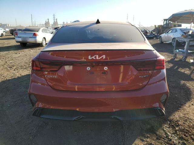3KPF54AD2NE432592 KIA Forte Gt Line