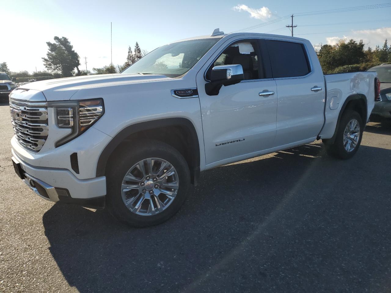 2022 GMC Sierra K1500 Denali vin: 3GTUUGEL0NG671396