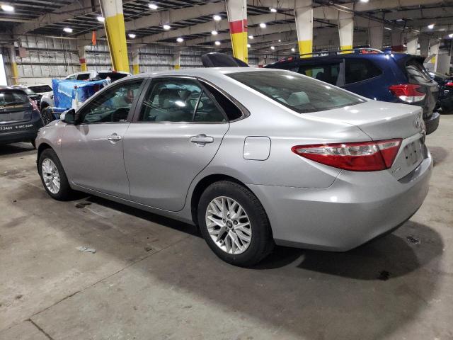 Vin: 4t1bf1fk3hu329930, lot: 77956393, toyota camry le 20172