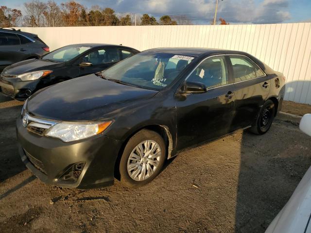 2014 Toyota Camry Hybrid 