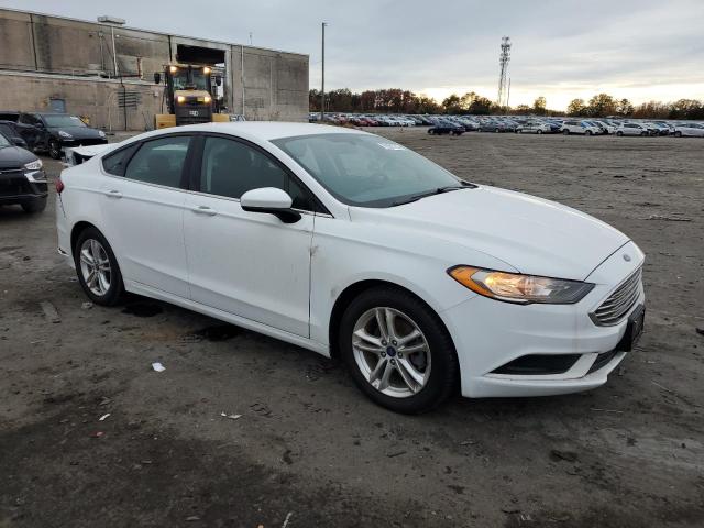 3FA6P0LUXJR165369 2018 FORD FUSION, photo no. 4