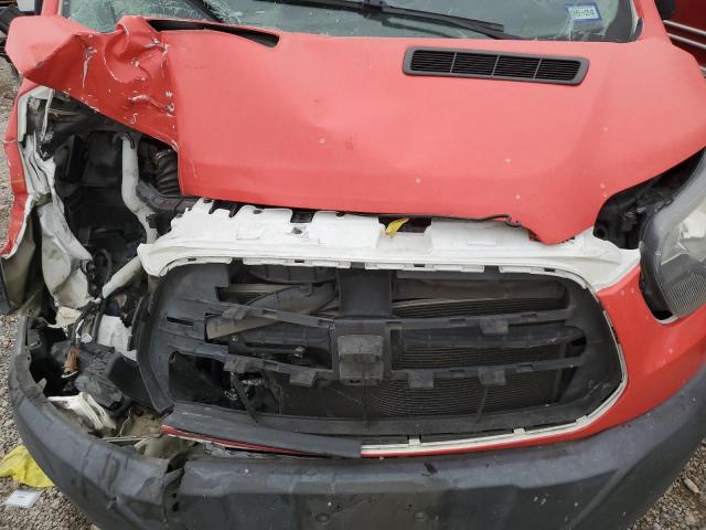 Фургони FORD TRANSIT 2015 Червоний