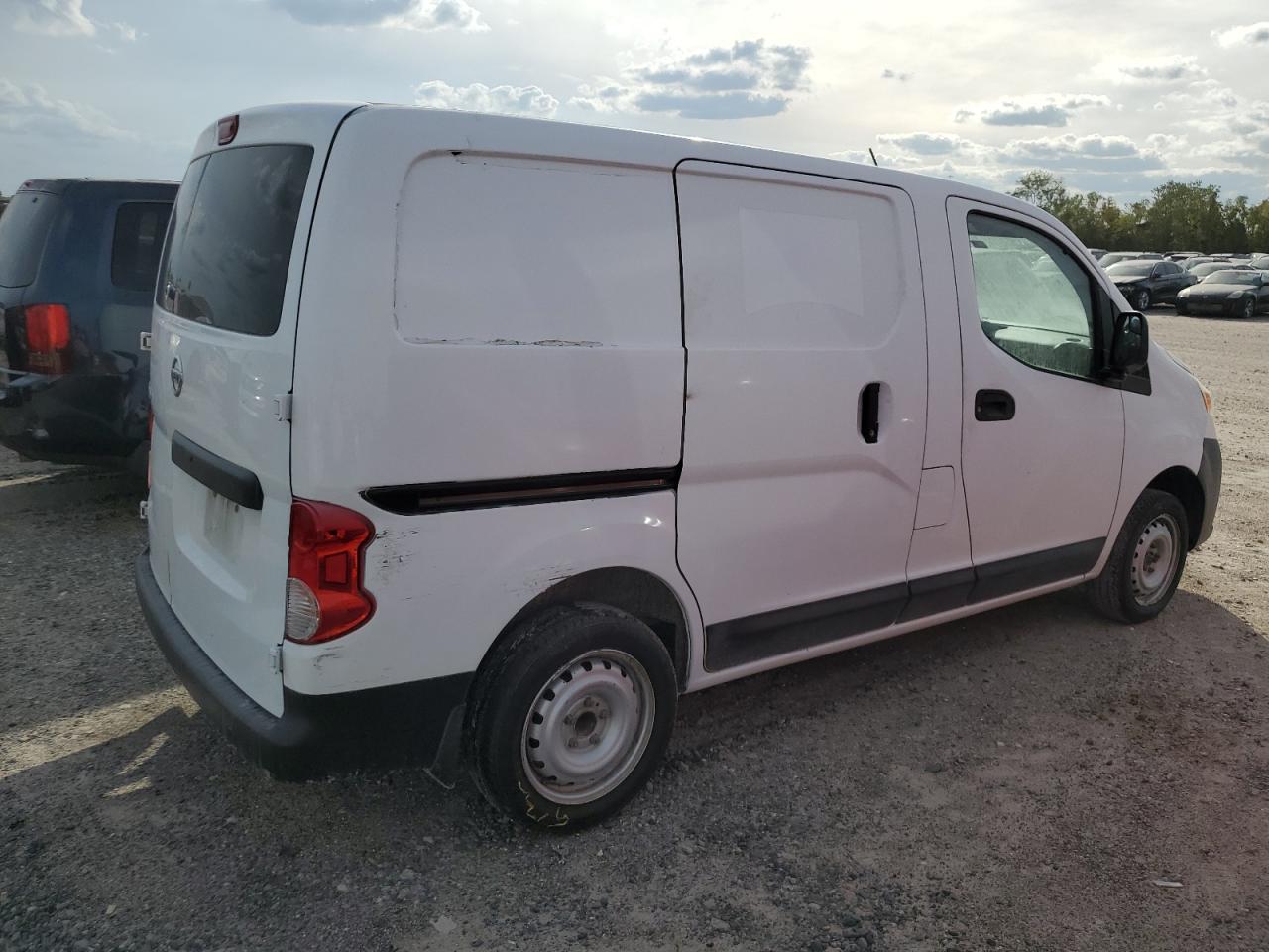 3N6CM0KN1HK695696 2017 Nissan Nv200 2.5S