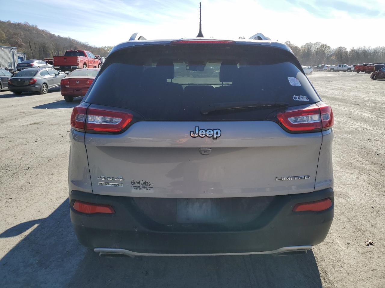 1C4PJMDX1JD563806 2018 Jeep Cherokee Limited