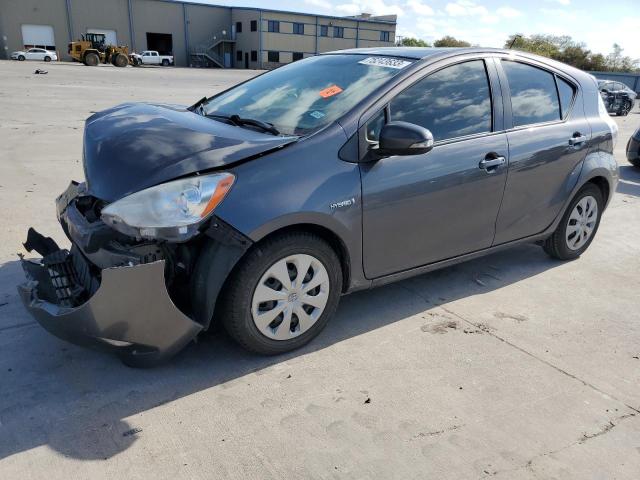 2013 Toyota Prius c 