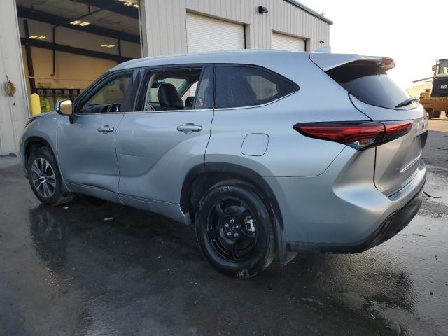  TOYOTA HIGHLANDER 2021 Сріблястий