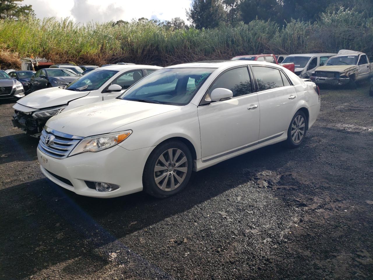 4t1bk3db4bu436891 4T1BK3DB4BU436891 2011 Toyota Avalon Base