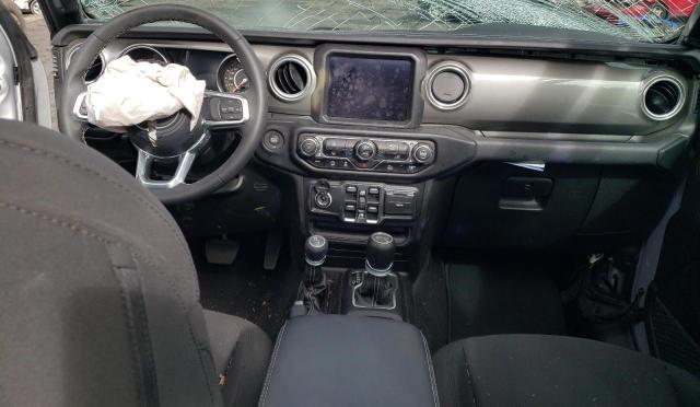 1C4HJXEN8PW637884 Jeep Wrangler Sahara
