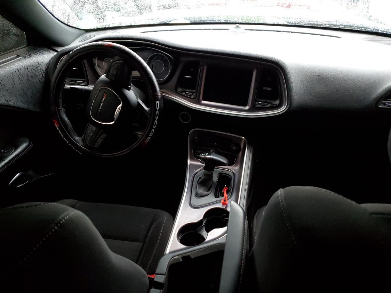 2C3CDZAT1FH718826 2015 Dodge Challenger Sxt