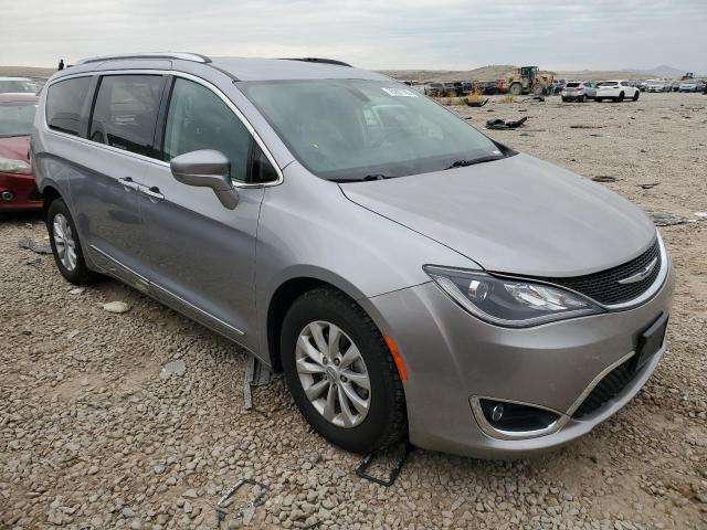 2C4RC1BG1JR152116 2018 CHRYSLER PACIFICA, photo no. 4