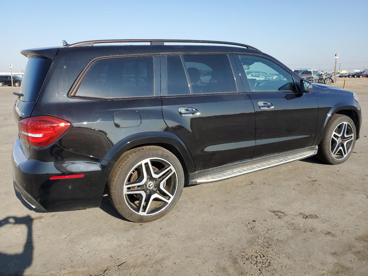 4JGDF7DEXHA987481 2017 Mercedes-Benz Gls 550 4Matic
