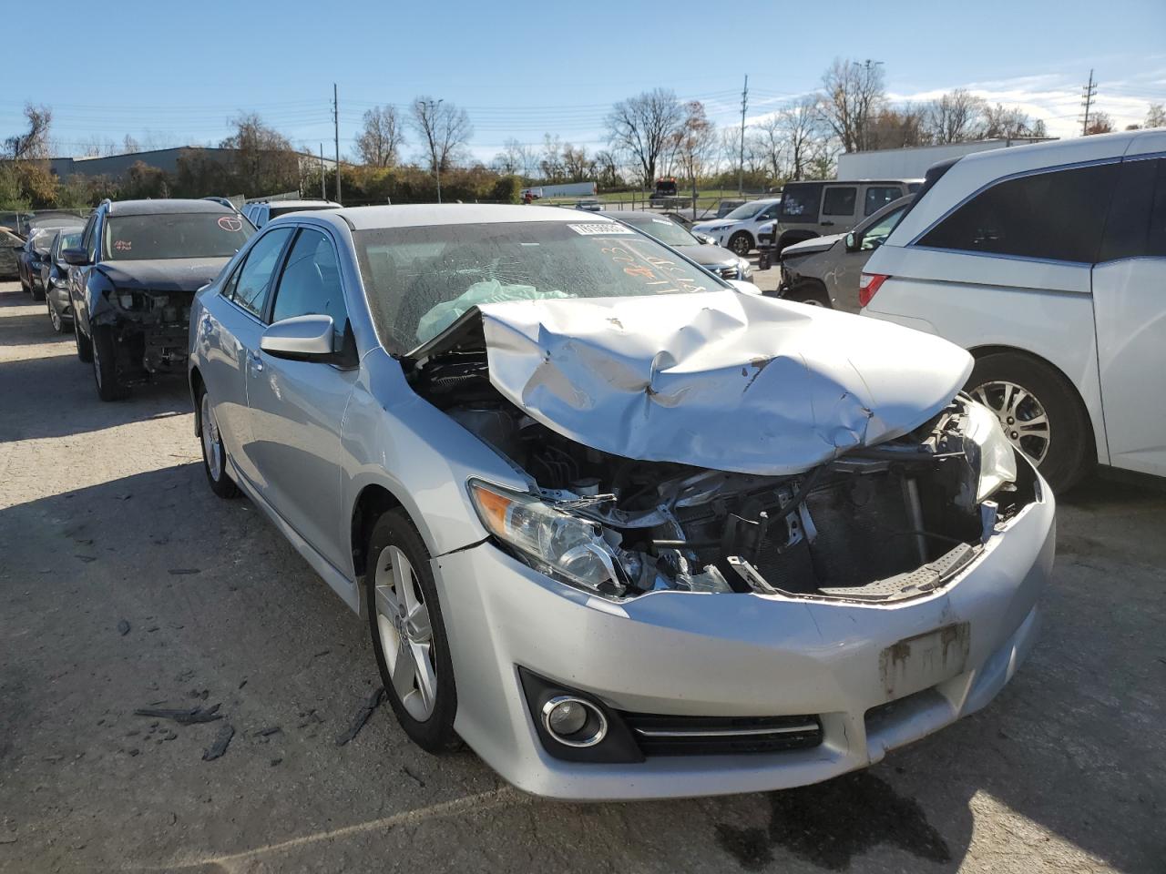 Lot #2217288438 2014 TOYOTA CAMRY L