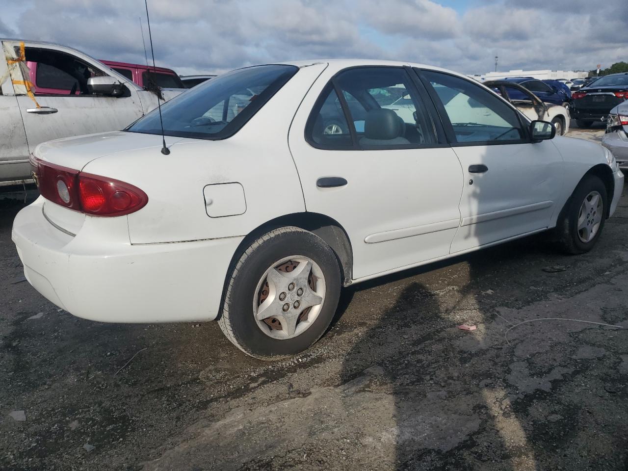 1G1JC52F257169387 2005 Chevrolet Cavalier 1G1JC52F257169387 2005 Chevrolet Cavalier