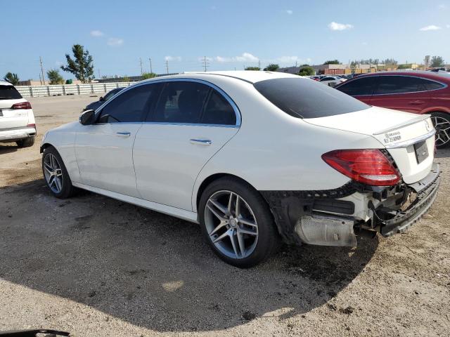 VIN WDDZF4JB8KA557562 2019 Mercedes-Benz E-Class, 300 no.2