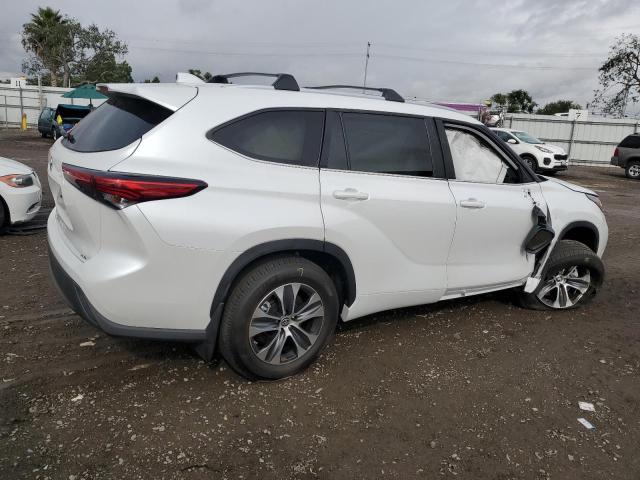 VIN 5TDKDRAH6PS518322 2023 Toyota Highlander, L no.3