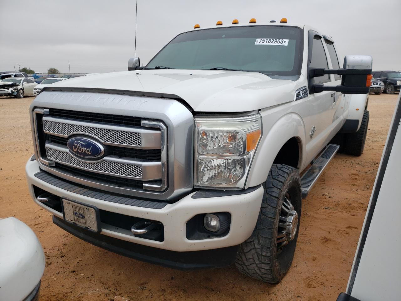 2016 Ford F350 Super Duty vin: 1FT8W3DT9GEB14227