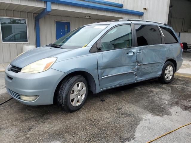 2004 Toyota Sienna XLE