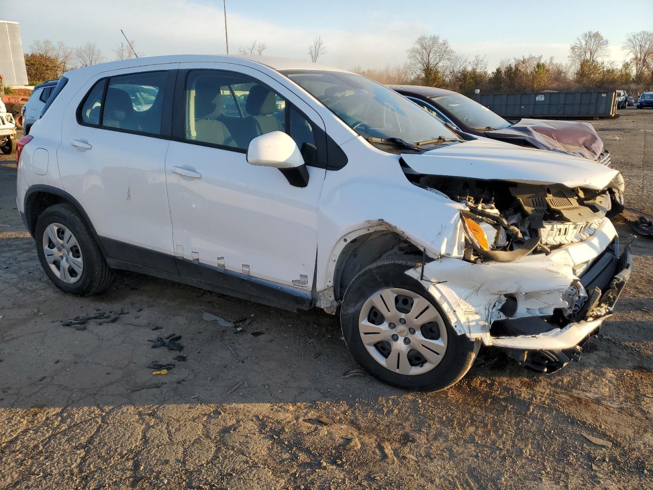 3GNCJKSB4KL130865 2019 Chevrolet Trax Ls