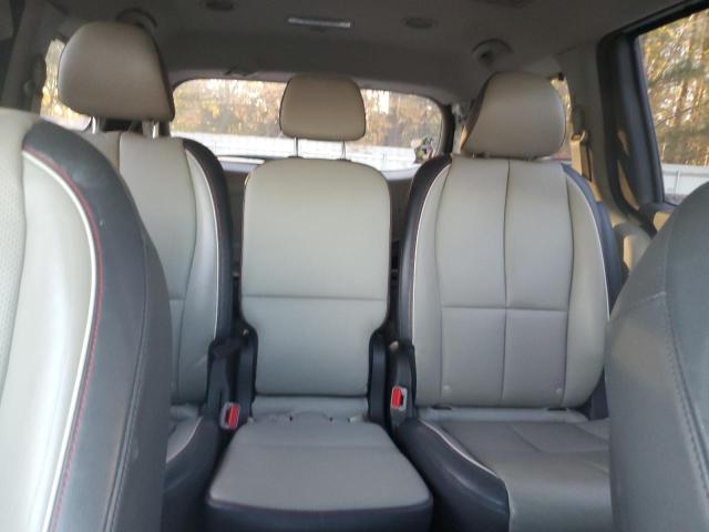 KNDMC5C13H6261626 KIA SEDONA EX