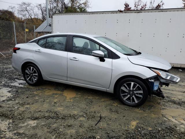 3N1CN8EV3ML808386 Nissan VERSA SV
