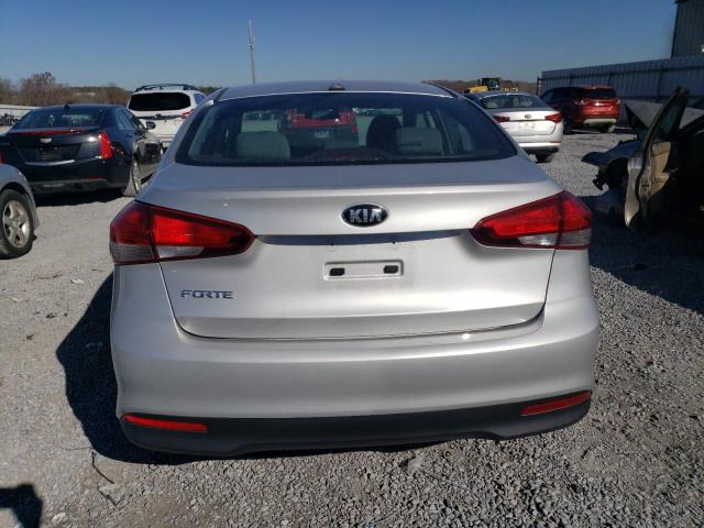 3KPFK4A78HE077645 | 2017 KIA FORTE LX