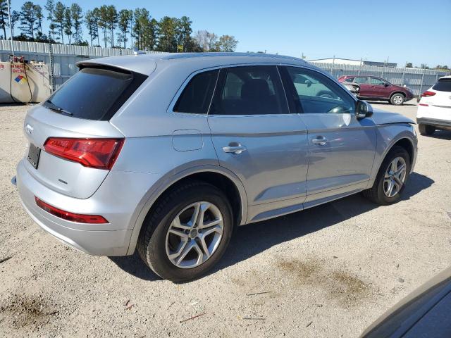 WA1ANAFY9K2124214 2019 AUDI Q5, photo no. 3