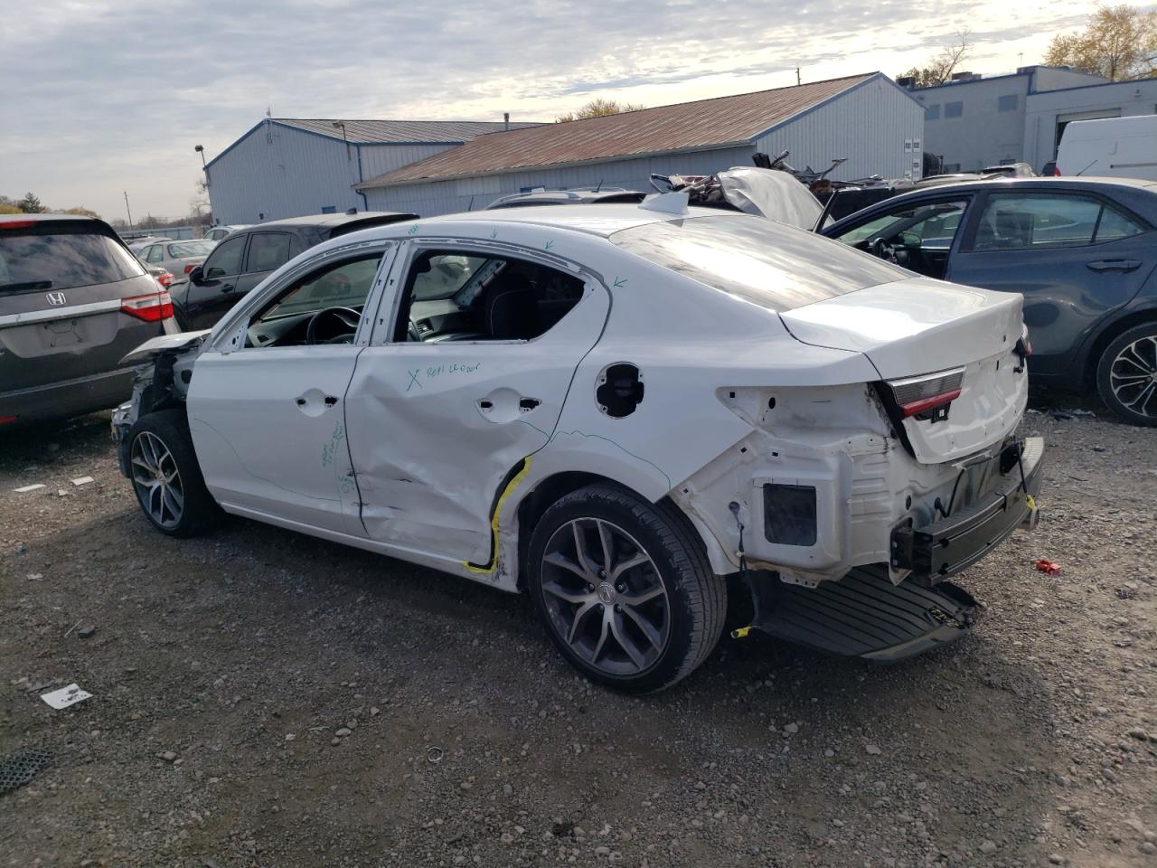 19UDE2F72KA008019 Acura ILX PREMIU 2