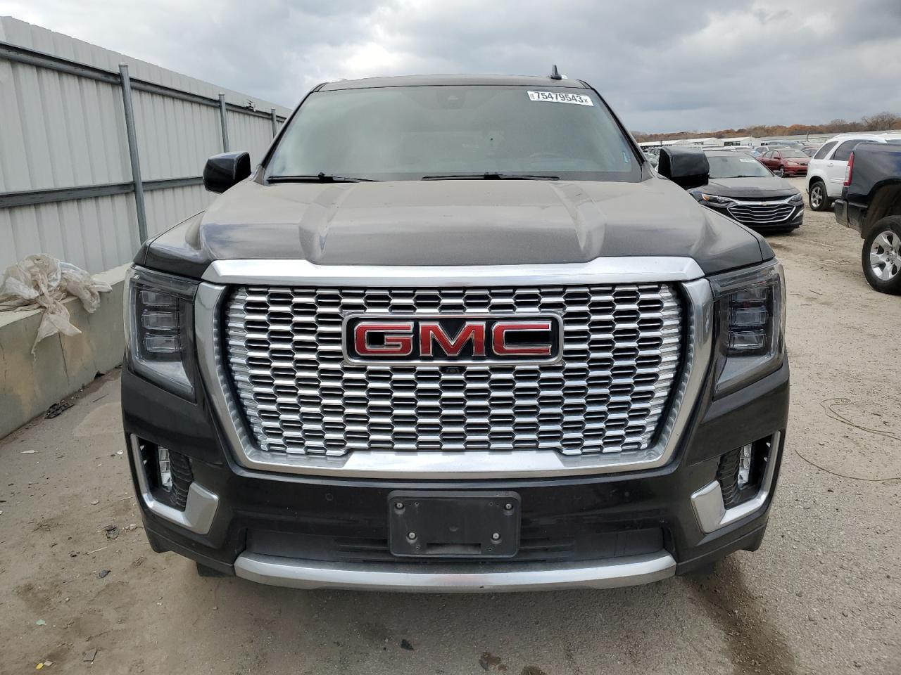 1GKS2DKL8NR167411 2022 GMC Yukon Denali