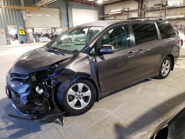 2020 Toyota Sienna LE